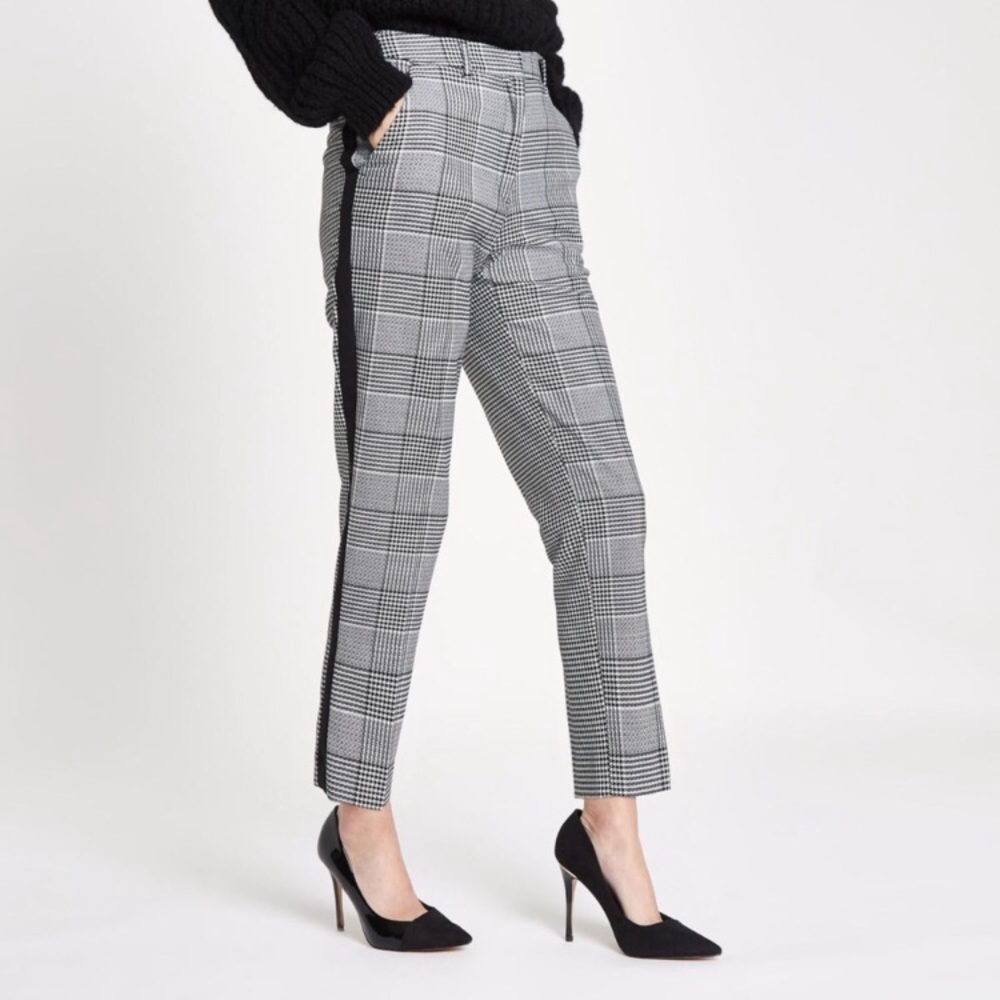 Zara Grey Tailored Trousers (Size Medium)